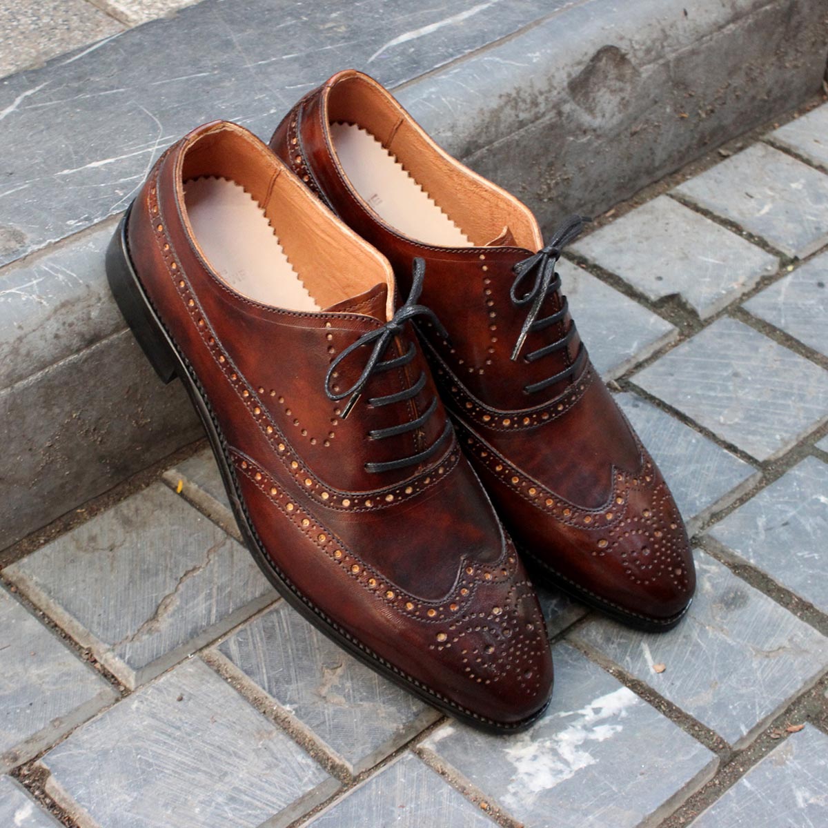 Balmoral Oxford Medallion PA 064